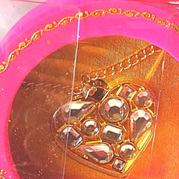 Viva La Juicy Solid Perfume Locket Necklace NWT - Picture 8 of 14